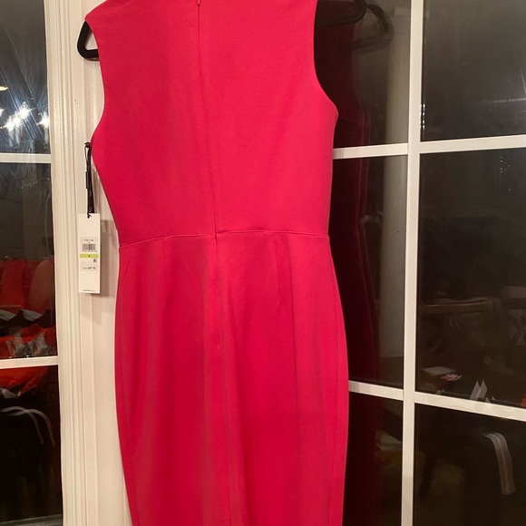 Dress - Picture 3 of 4